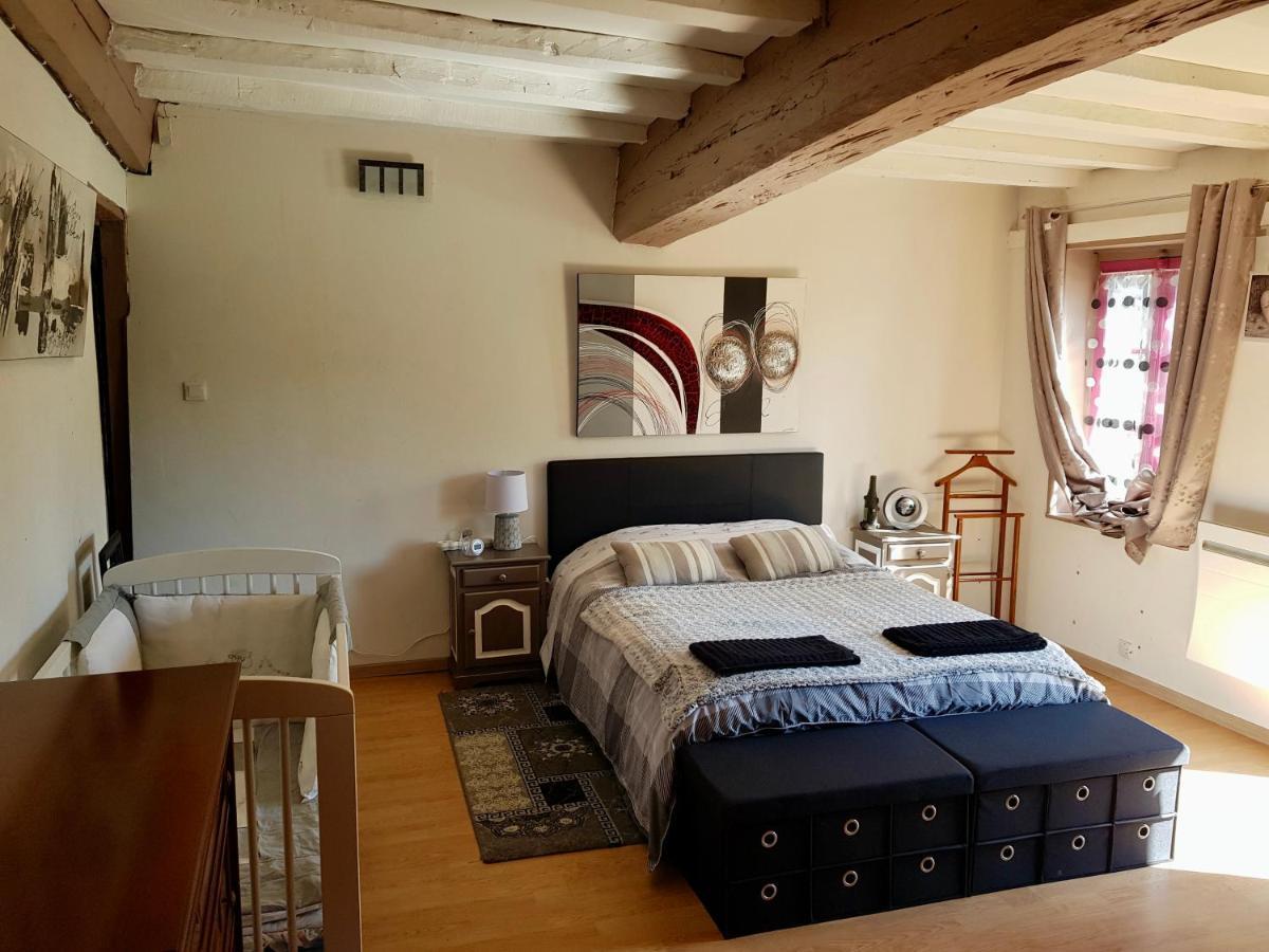 Gite L'Escale Gigny-sur-Saone Exteriör bild